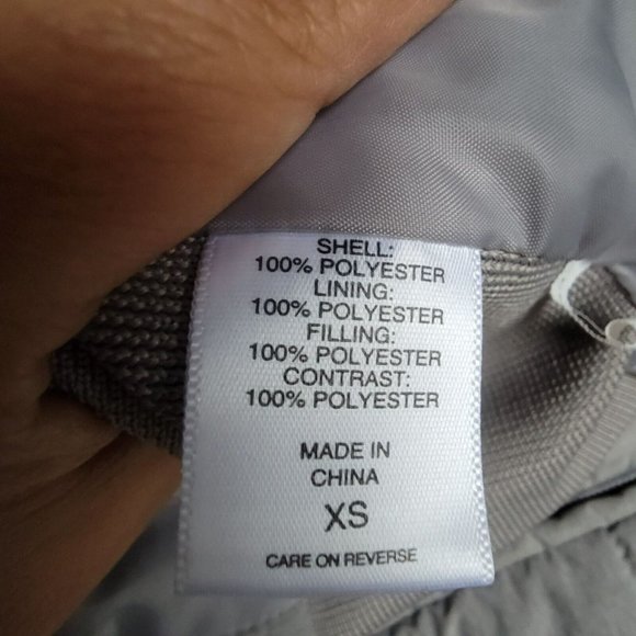 ✨XS Women's Winter Vest New York and Company Puffy hooded lightweight warm Gray✨ - Picture 5 of 5